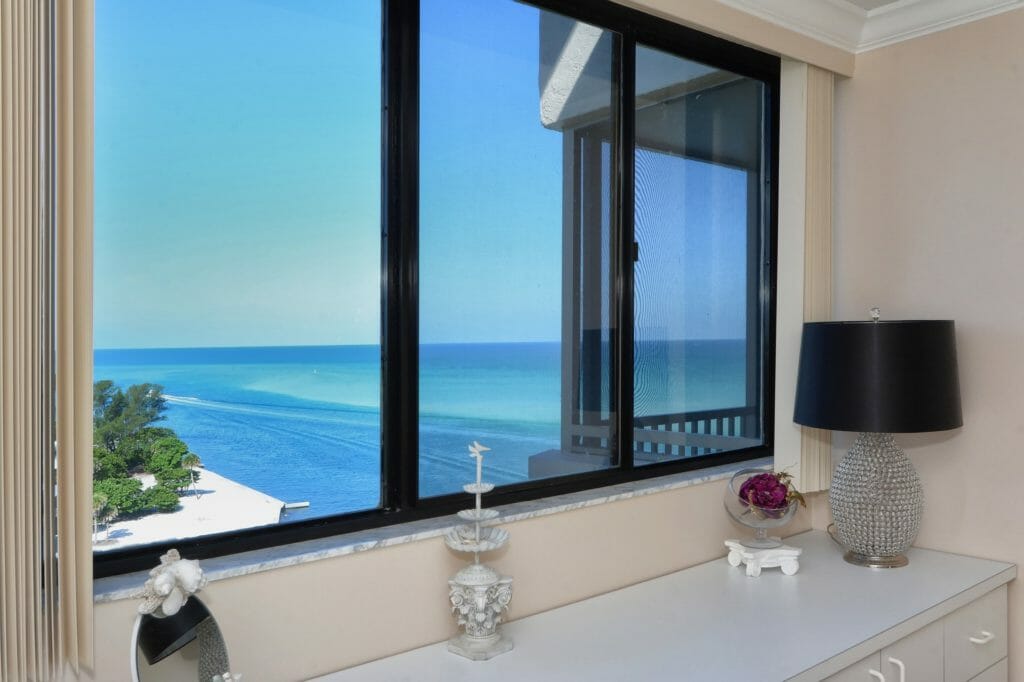 Standard Sliding Window