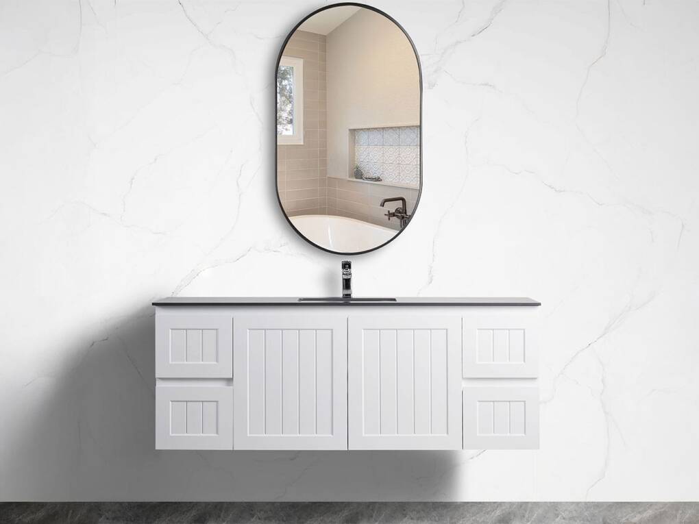 150cm Shakespeare black vanity top with integrated basin and one tap hole – front view