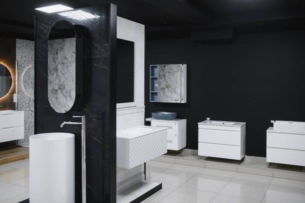 Modern Perth bathroom showroom at Ross’s Discount Home Centre featuring vanities, basins, and mirrors, showcasing products trusted by local renovators