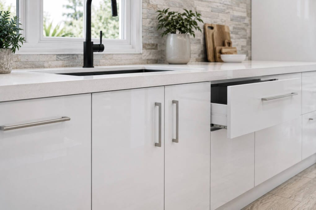 2PAC gloss white kitchen cabinets with durable flat-panel doors in Perth
